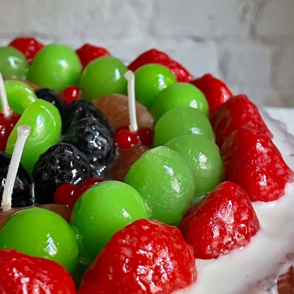 Crostata Frutta Berry Fruit Pie Candle - Image 3
