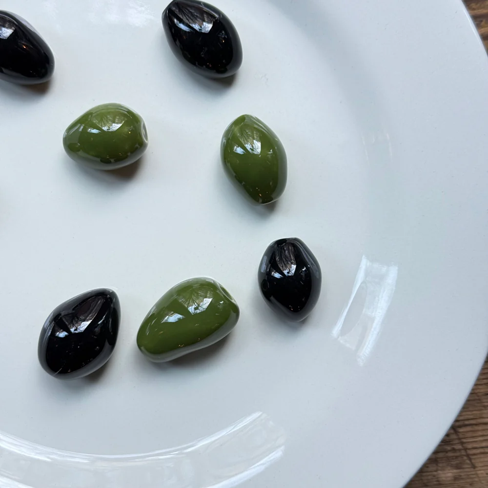 Trompe L'oeil Olives Plate - Image 2