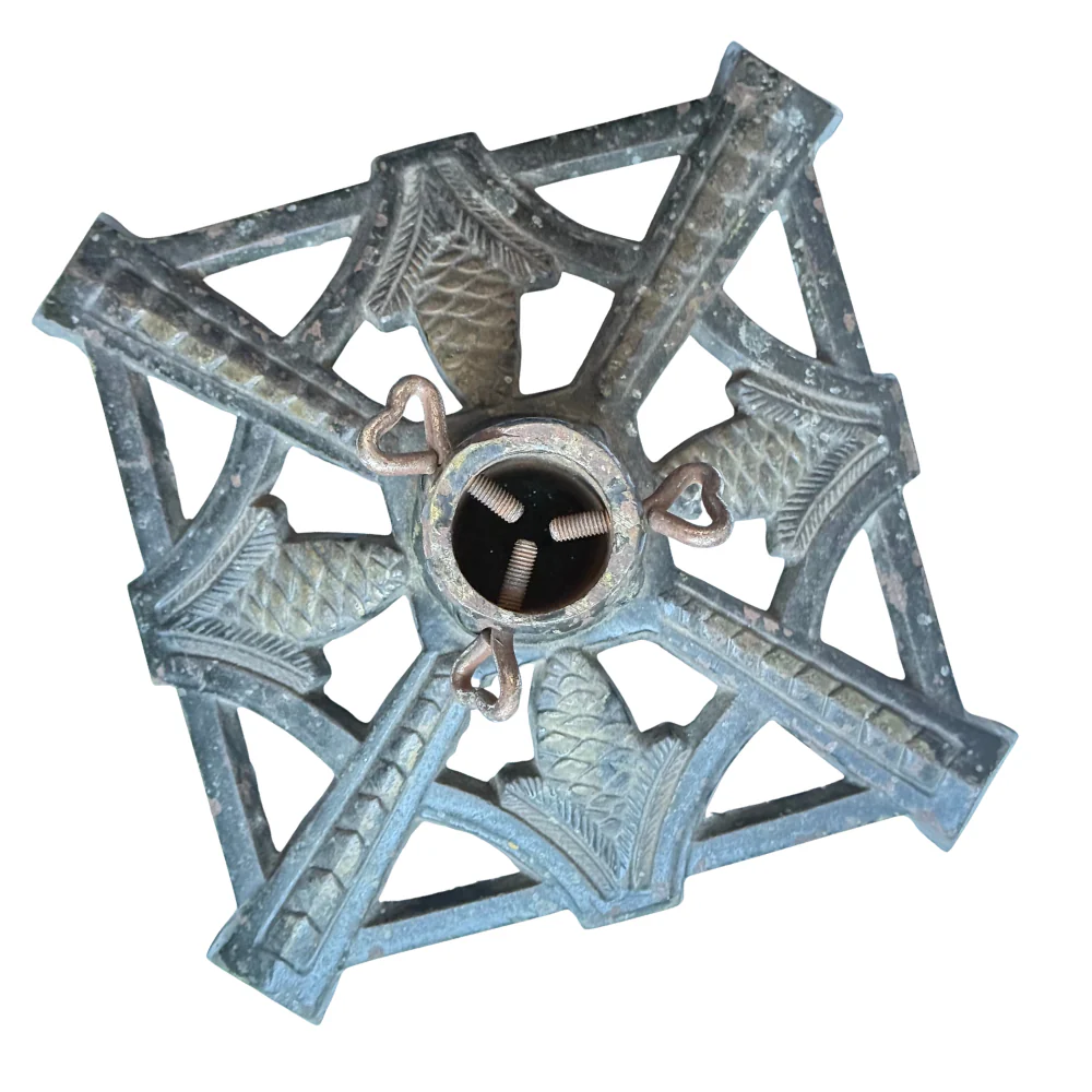 Vintage Cast Iron Tree Stand - Image 2