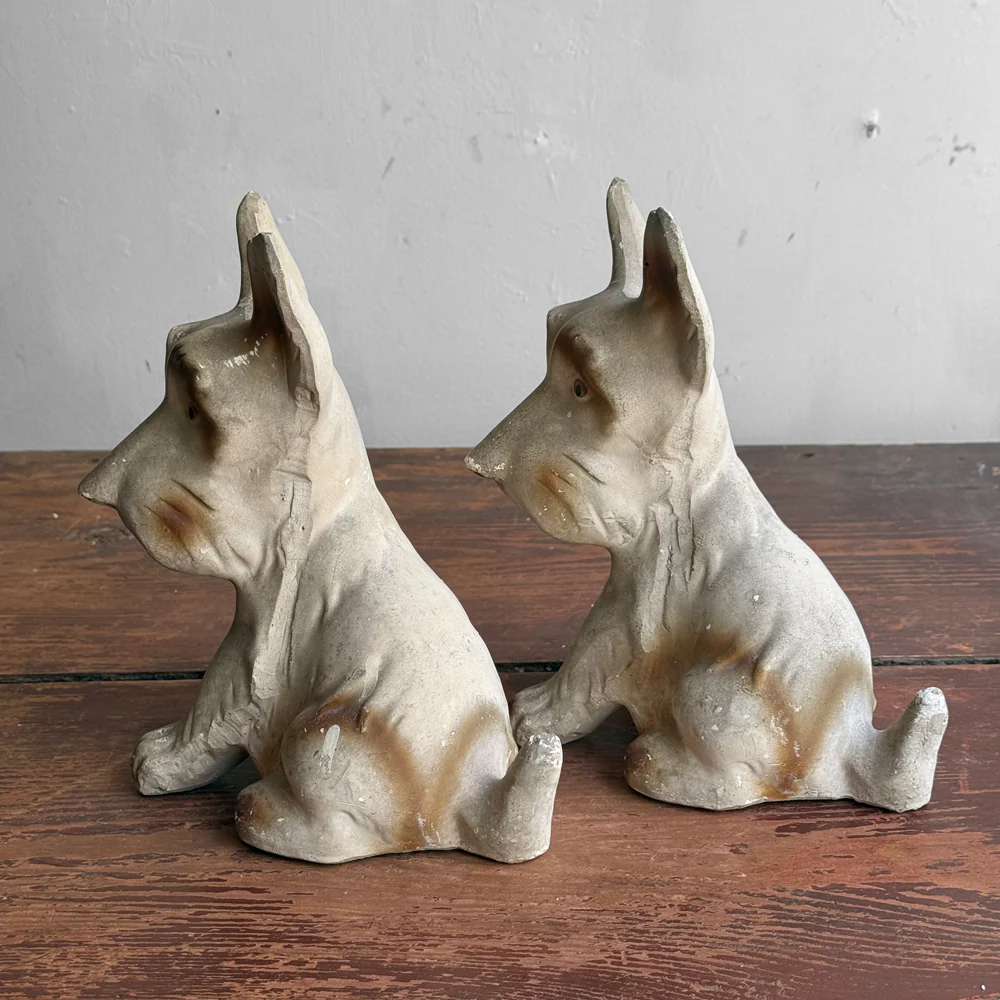 Vintage Pair of Chalkware Scottish Terrier Figurines - Image 5