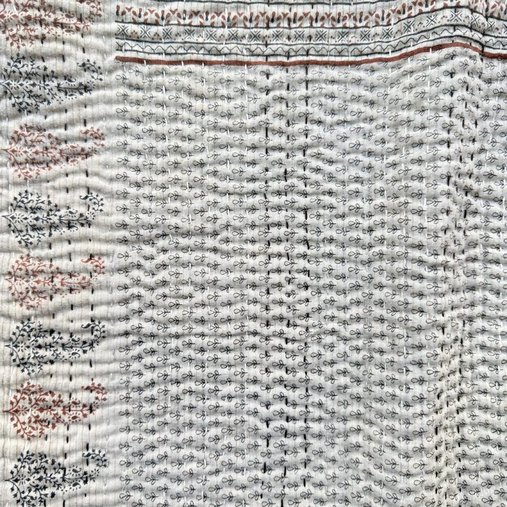 Vintage Sari Baby Blanket (JFB-03) - Image 3