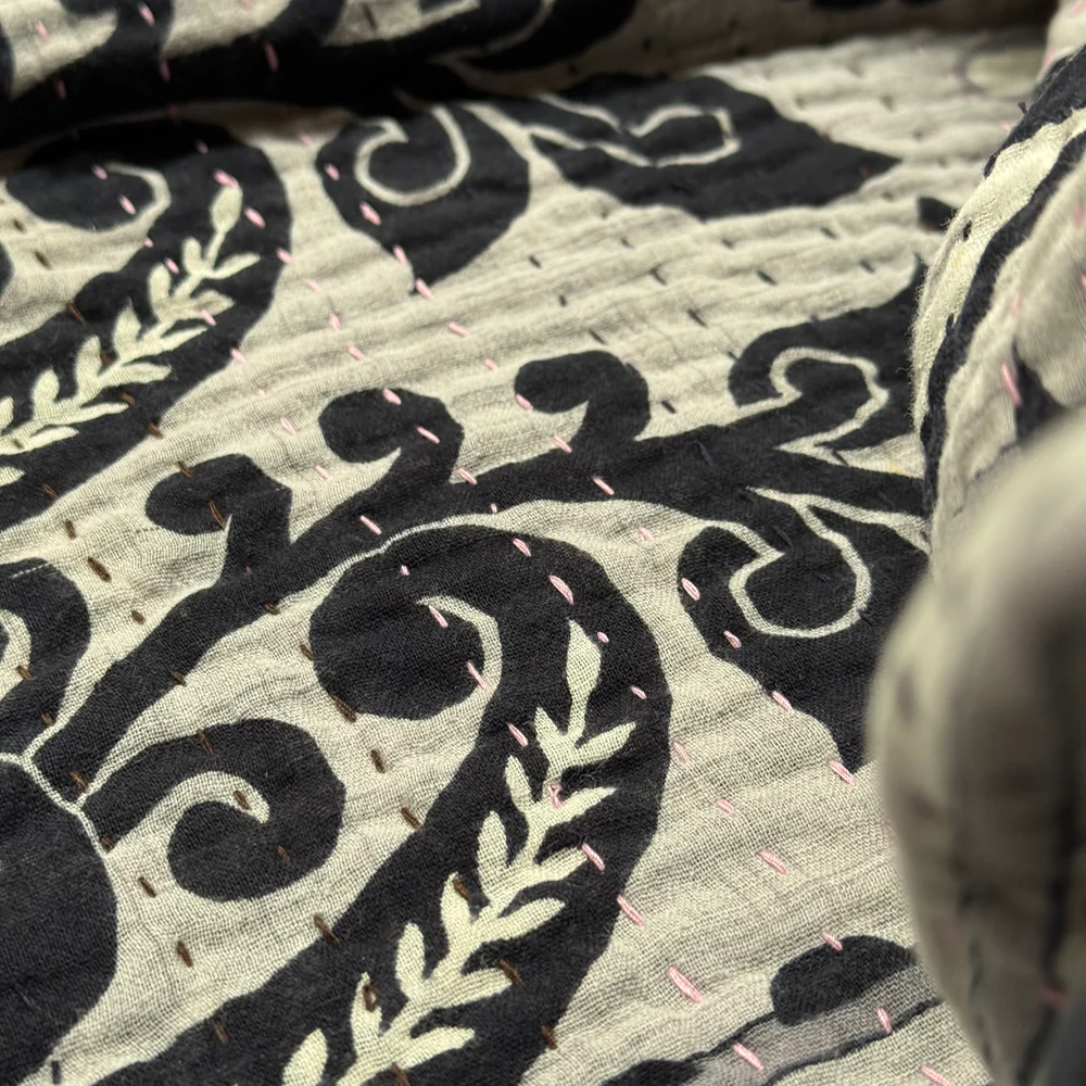 Vintage Sari Throw (#11-6) - Image 6