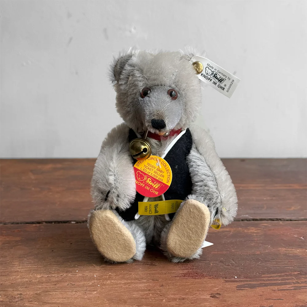 Vintage Teddy Bear Ticket Seller