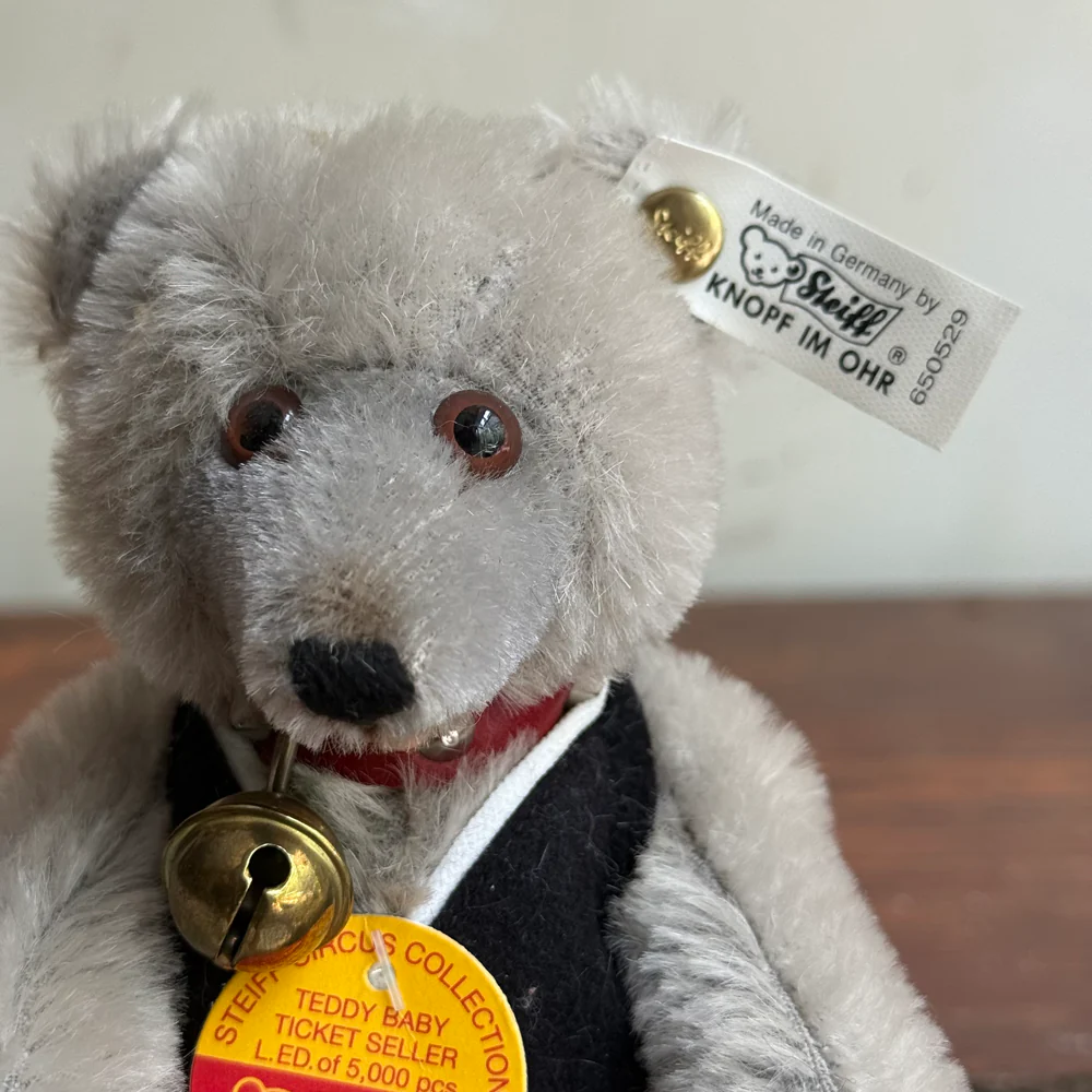 Vintage Teddy Bear Ticket Seller - Image 7