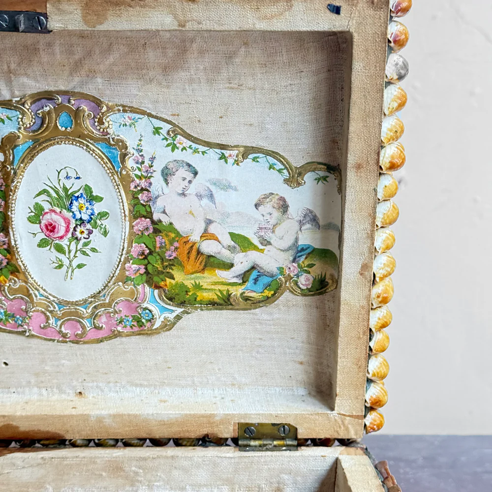 Vintage Victorian Shell Box - Image 4