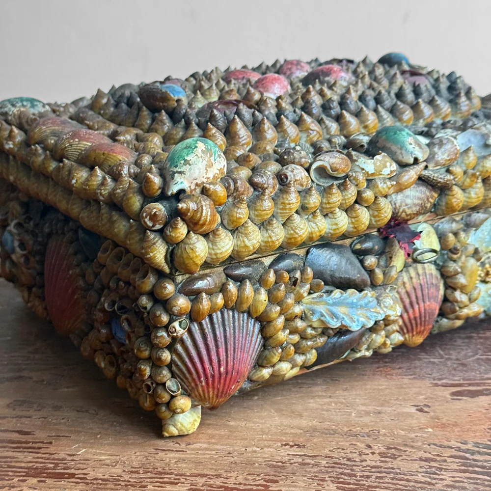 Vintage Victorian Shell Box - Image 5